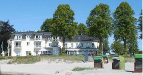 Hof Sierksdorf Hotel Exterior photo